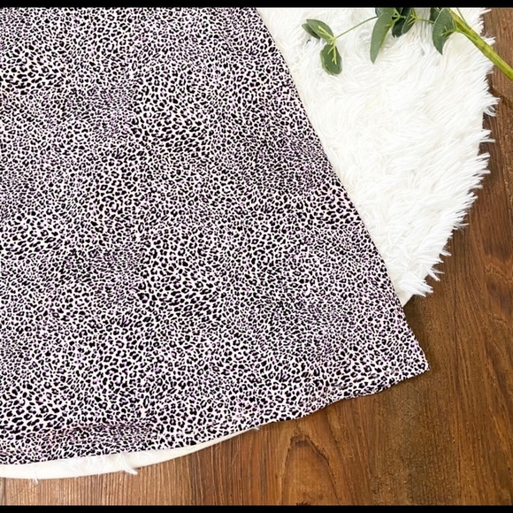 Dress - Picture 3 of 6